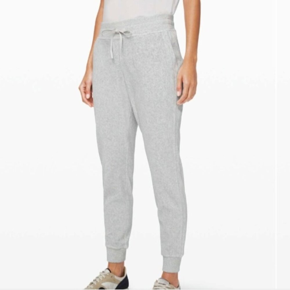 Lululemon Warm Down Jogger *Velour Heathered Core Ultra Light Grey